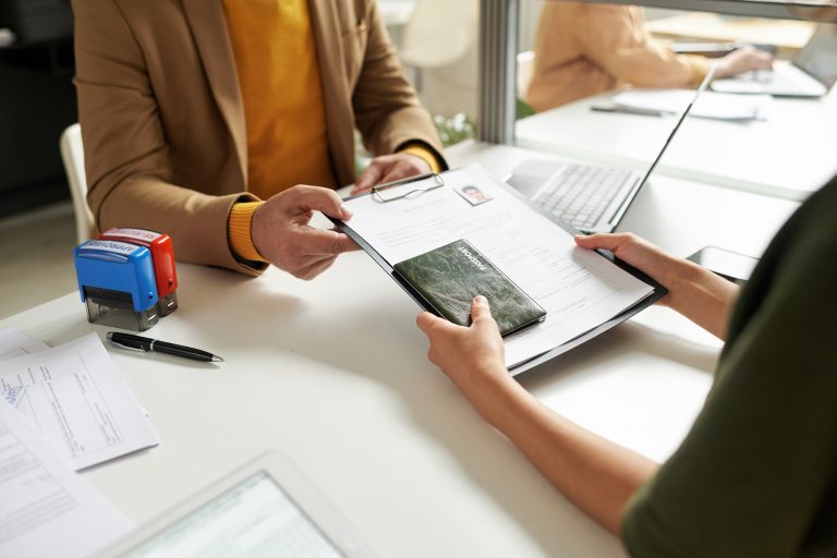 Understanding the Requirements for Canada’s Business Visitor Visa